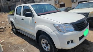 Toyota Hilux 2014, climatis&eacute;, en excellent &eacute;tat