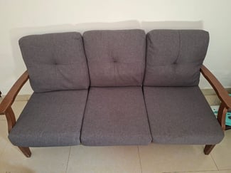 Achetez un fauteuil canapé propre à un prix bas.