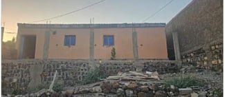 Maison neuve F4 avec toilette et cuisine à Arta