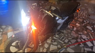 Moto Apache 160cc - Bon état, 3 mois d'utilisation