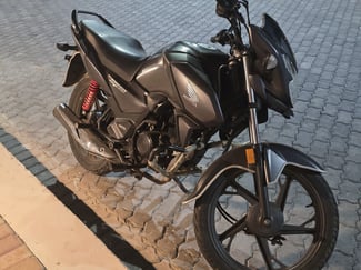 Moto Honda 125cc Gris