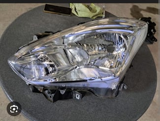 Phare gauche Suzuki Swift 2017 d'occasion