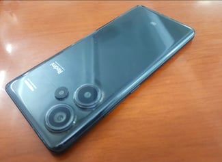Redmi Note 13 Pro+ 5G, état impeccable, 6 mois d'utilisation