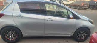 Toyota Yaris 2015, Essence, Automatique, Très Bon État
