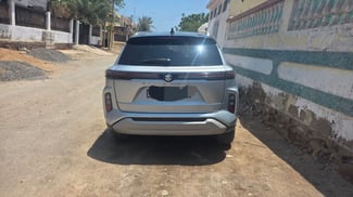 Suzuki Grand Vitara 2023 Essence, Automatic, Clim, GPS, Caméra