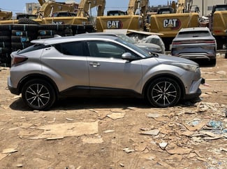 Toyota C-HR 2017, état impeccable