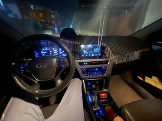 Berline confort cuir, moteur d'origine, 5 places