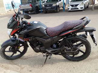 Hero Hunk bien entretenu à vendre