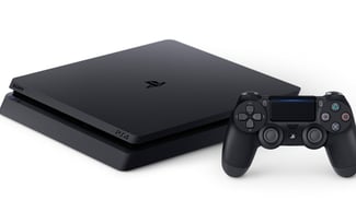 PS4 Slim en très bon état avec 1 CD