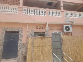 Appartement F3 à louer au 1er étage à Cheikh Moussa