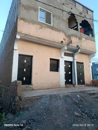 Maison F3 avec espace d'aération, Barwaqo 2, face nouveau collège