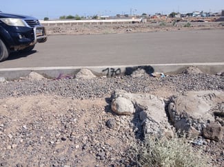 Terrain 150m2 avec titre foncier à Oumu salama, près de la gendarmerie