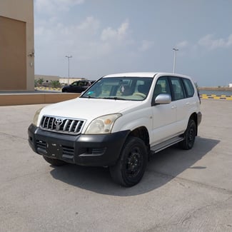 Toyota Prado GX, modèle LJ120, faible kilométrage, excellent état