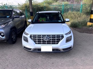 Hyundai Venue 2022, blanc, climatisation, Bluetooth, 70mille km