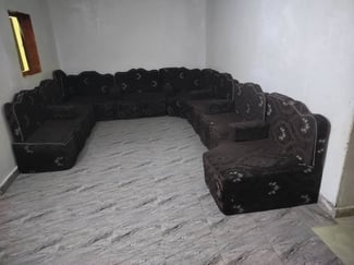 Salons en excellent état, utilisés 2 ans, prix négociable