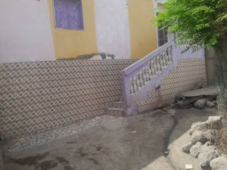 Deux maisons à vendre à Barwaqo 1, en bon état