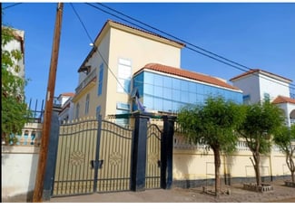 Villa 5+3 à Cité Dawaleh, quartier calme