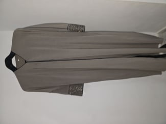 Abaya élégante taille 56 en belle matière
