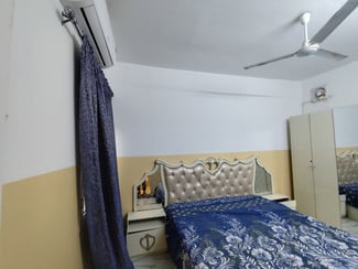 Maison meublée F4 avec climatisation à Barwaqo 2 phase 2 proche Selko