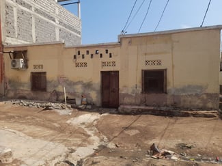 Maison 2 chambres avec titre foncier à Capitale Quartier 6