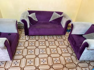 Salon 3 fauteuils confortable et négociable