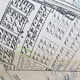 Terrain 150 m² à Cité Gargar, 2 façades le prix no négociable