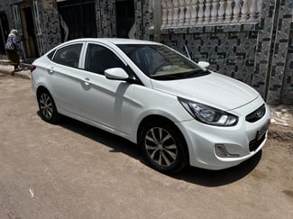 Hyundai Accent 2021 diesel en bon état