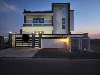 Villa neuve F6 avec terrasse à Haramous