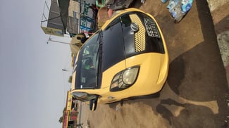 Toyota Yaris boîte automatique en bon état
