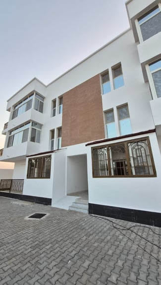 Appartement F4 haut standing, climatisé, avec parking - Haramous