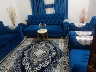 Canapé neuf avec accessoires inclus