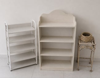Chambre complète fille et équipements de maison