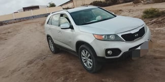 Kia Sorento 2011 diesel climatisation boîte automatique en bon état