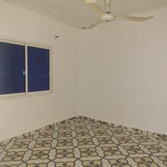 Maison F3 avec salon et parking privé à Gabode 4