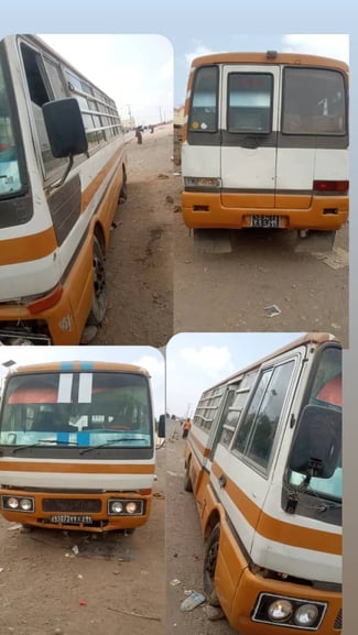 Bus Mitsubishi Rosa diesel boîte manuelle en bon état