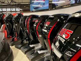 Moteurs bateaux Yamaha Mercury Honda Parsun Tohatsu 2 et 4 temps