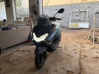 Scooter Suzuki Burgman neuf disponible chez SVAMC
