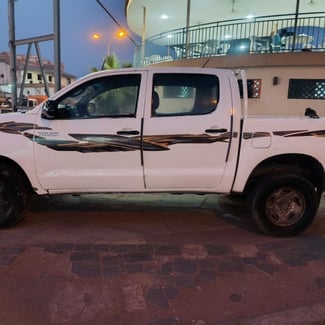 Toyota Hilux 2009 diesel d'occasion en très bon état