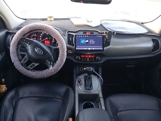 Kia Sportage SUV, modèle récent, bon état général