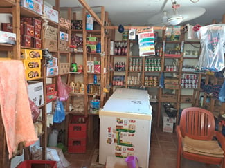 Épicerie rentable avec dépôt à louer, emplacement idéal