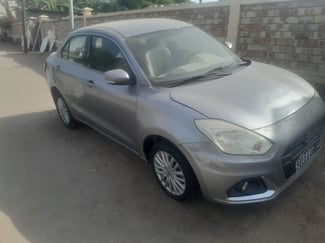 Suzuki Dzire 2021, essence, état impeccable