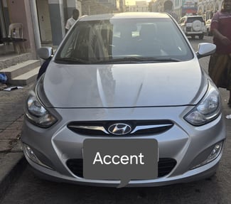 Hyundai Accent 2014 en très bon état