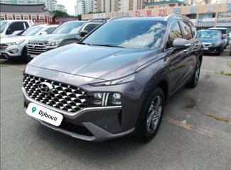 Hyundai SantaFe 2023 diesel automatique avec climatisation