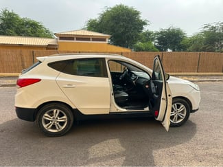 Hyundai Tucson 1.7 CRDI Diesel 2016 en très bon état