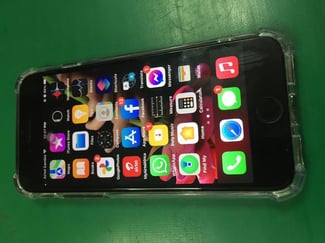 iPhone 8 Plus 256 Go, quasi neuf, import Canada