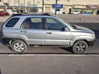 Kia Sportage 2007 en bon état avec climatisation