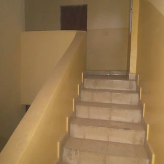 Mini duplex 4 chambres avec cour et titre foncier à Hodan 1