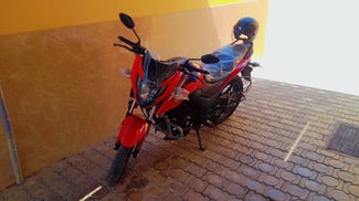 Moto Honda sp160 rouge 2026, impeccable état