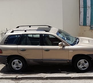 Hyundai Santa Fe 2001 en bon état, fiable et confortable