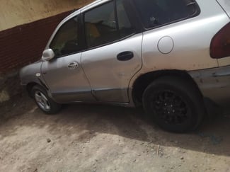 Hyundai Santa Fe 2004 en bon état
